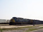 CSX 170 leads a train southbound